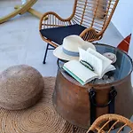 Lalaros 公寓