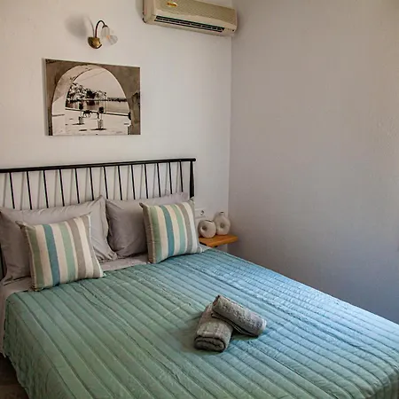 Lalaros Apartment
