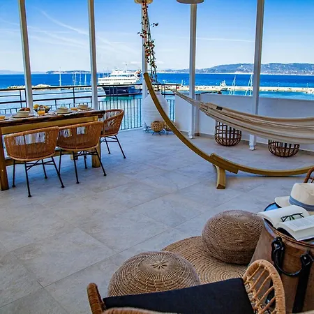 Lalaros Διαμέρισμα *