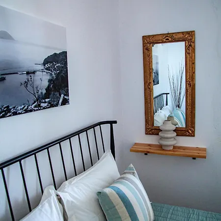 Lalaros Apartament Glossa