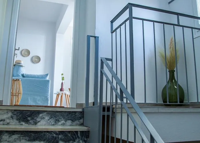 Lalaros Διαμέρισμα *