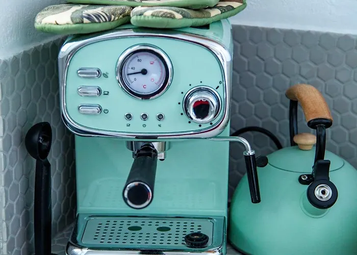 Lalaros * Γλώσσα